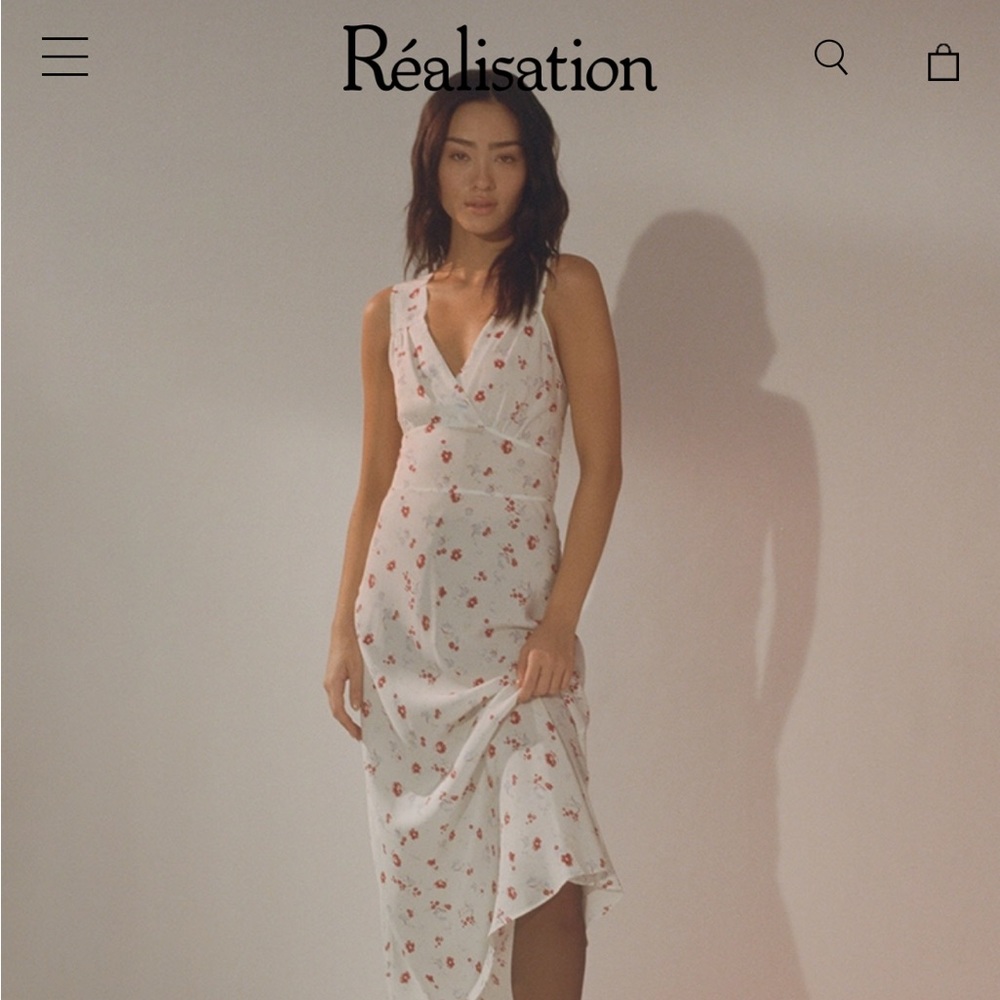 The Liv Realisation Maxi Dress in color “Iluminismo”
